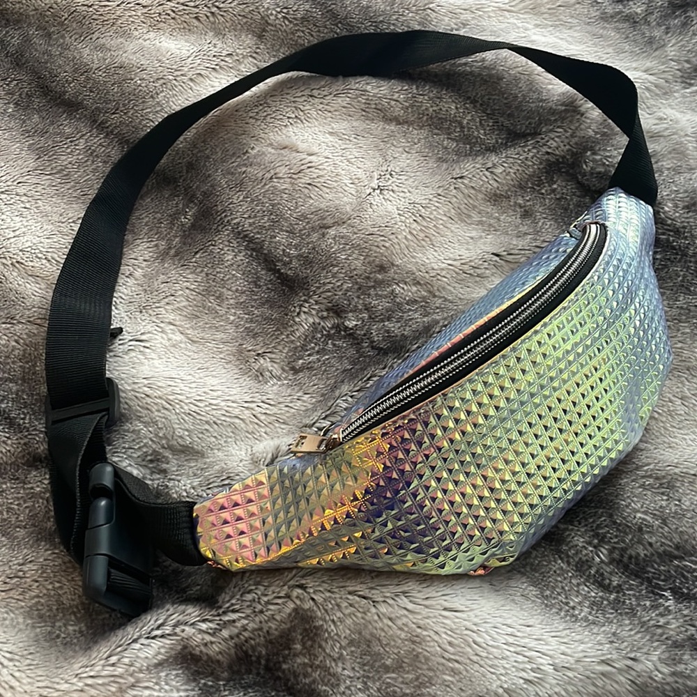 Metallic/Holographic-Colored Fanny Pack